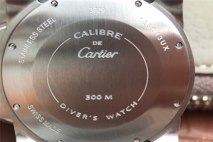 卡地亚CALIBRE DE CARTIER 系列W2CA0008腕表